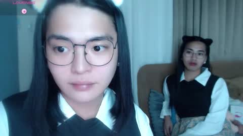 im your lovely zhaviabigcock here online show from April 16, 2:12 am