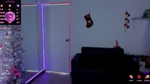 zhoestrong online show from December 25, 5:05 pm