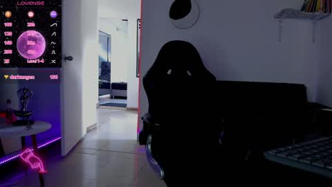 zhoestrong online show from January 15, 8:48 pm