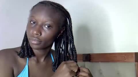 Snapshot of zia_vier chatting on May 3, 7:20 pm flavian online show from May 3, 7:20 pm