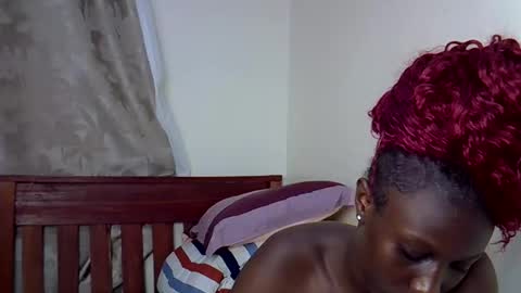 Snapshot of zia_vier chatting on May 26, 9:44 pm flavian online show from May 26, 9:44 pm