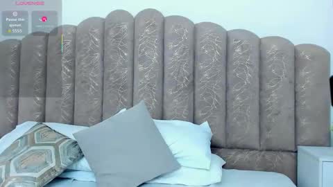 zia online show from December 14, 11:37 am