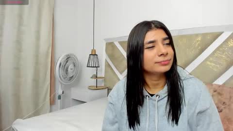 Snapshot of ziamiller chatting on February 17, 11:18 am zia online show from February 17, 11:18 am