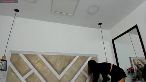 Snapshot of ziamiller chatting on March 2, 11:50 am zia online show from March 2, 11:50 am