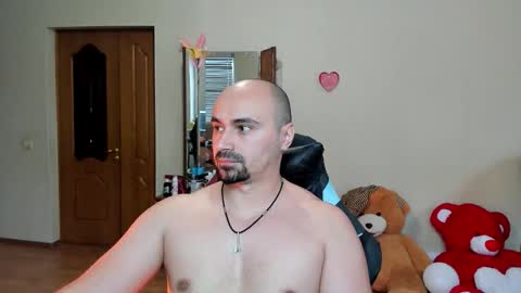 Snapshot of ziesh chatting on October 9, 11:19 am Ziesh online show from October 9, 11:19 am