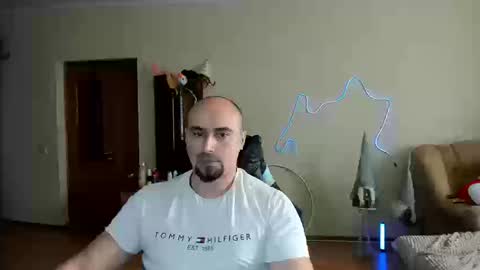 Ziesh online show from March 12, 8:20 am