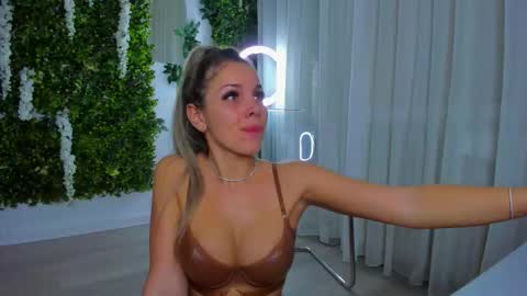 Galli online show from October 31, 8:54 pm