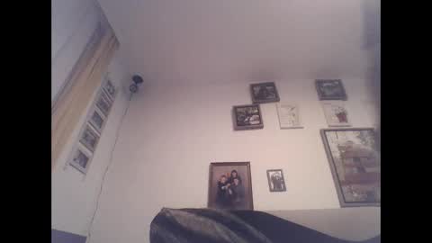 Snapshot of zippi55 chatting on September 19, 4:51 pm Zippi online show from September 19, 4:51 pm