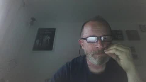 Snapshot of zippi55 chatting on June 1, 7:04 pm Zippi online show from June 1, 7:04 pm