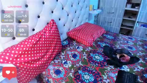 Zisary online show from February 28, 11:36 am