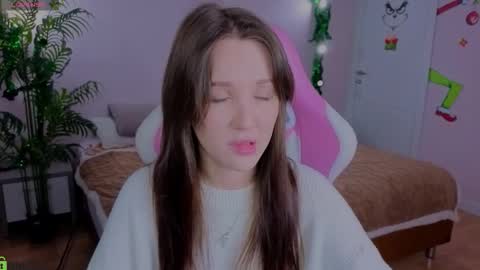 Zlata  Mon Tue Thu Fri Sun Sa GMT 3 0000pm - 0600pm  online show from January 8, 1:08 am