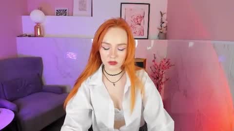 Snapshot of zlata_az chatting on July 1, 2:51 pm Zlata online show from July 1, 2:51 pm
