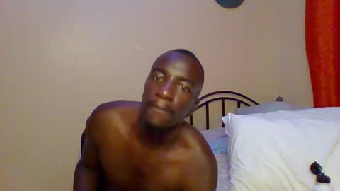 Snapshot of zlatann2012 chatting on March 4, 7:01 pm Zlatann2012 online show from March 4, 7:01 pm