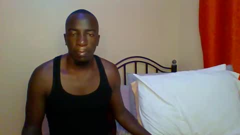 Snapshot of zlatann2012 chatting on March 9, 2:18 am Zlatann2012 online show from March 9, 2:18 am