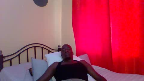 Snapshot of zlatann2012 chatting on March 9, 6:28 am Zlatann2012 online show from March 9, 6:28 am