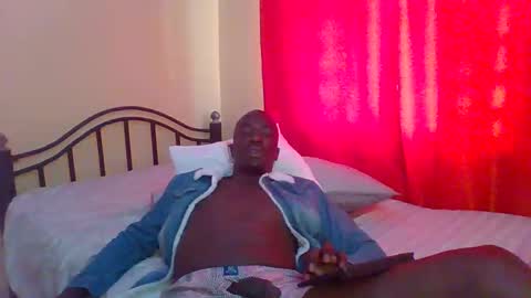 Snapshot of zlatann2012 chatting on March 11, 7:48 am Zlatann2012 online show from March 11, 7:48 am