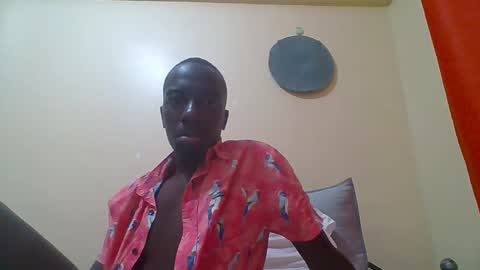 Snapshot of zlatann2012 chatting on September 11, 12:11 am Zlatann2012 online show from September 11, 12:11 am