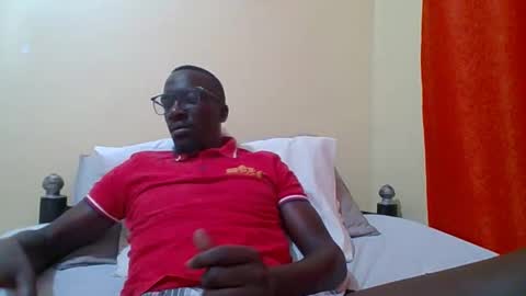 Snapshot of zlatann2012 chatting on September 23, 7:50 pm Zlatann2012 online show from September 23, 7:50 pm