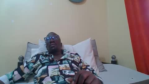 Snapshot of zlatann2012 chatting on September 27, 9:25 am Zlatann2012 online show from September 27, 9:25 am