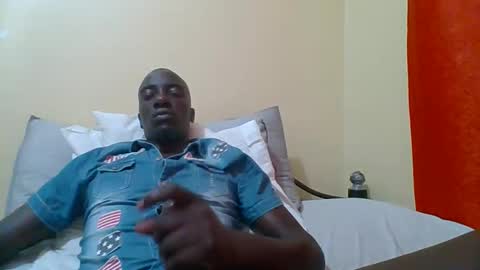 Snapshot of zlatann2012 chatting on October 3, 4:59 pm Zlatann2012 online show from October 3, 4:59 pm