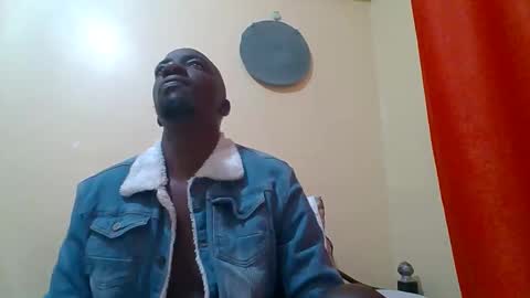 Snapshot of zlatann2012 chatting on October 5, 2:54 am Zlatann2012 online show from October 5, 2:54 am