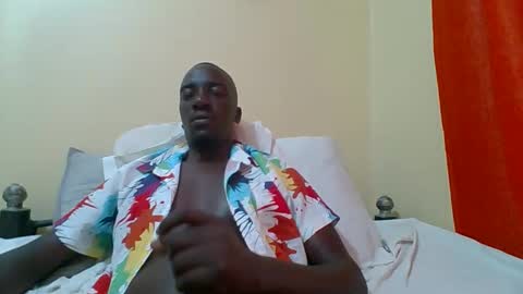 Snapshot of zlatann2012 chatting on October 9, 11:52 am Zlatann2012 online show from October 9, 11:52 am