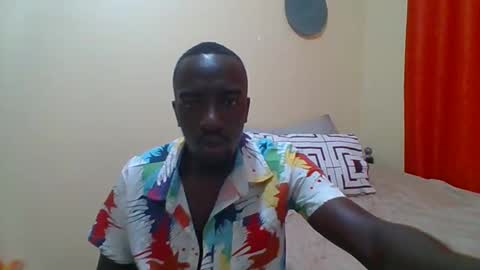 Snapshot of zlatann2012 chatting on October 22, 12:49 pm Zlatann2012 online show from October 22, 12:49 pm