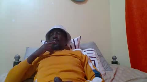 Snapshot of zlatann2012 chatting on November 1, 7:27 pm Zlatann2012 online show from November 1, 7:27 pm