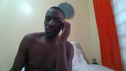 Snapshot of zlatann2012 chatting on November 19, 6:57 am Zlatann2012 online show from November 19, 6:57 am