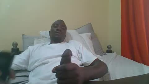 Snapshot of zlatann2012 chatting on November 25, 10:26 am Zlatann2012 online show from November 25, 10:26 am