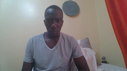 Snapshot of zlatann2012 chatting on November 30, 7:01 am Zlatann2012 online show from November 30, 7:01 am