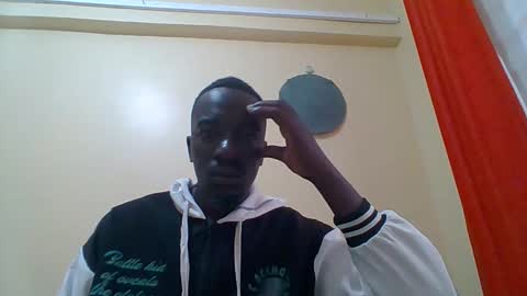 Snapshot of zlatann2012 chatting on January 6, 6:50 am Zlatann2012 online show from January 6, 6:50 am