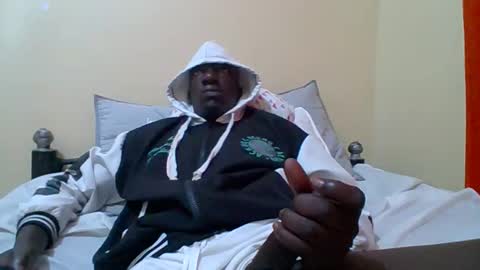 Snapshot of zlatann2012 chatting on January 10, 1:51 am Zlatann2012 online show from January 10, 1:51 am