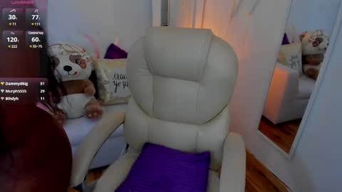 Zobe Love online show from February 14, 11:09 pm