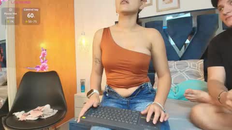 Zoe and dylan  online show from November 8, 12:05 pm