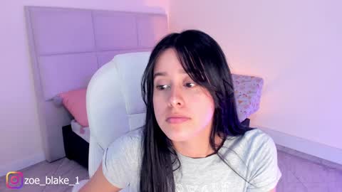 Zoe online show from December 30, 7:42 pm