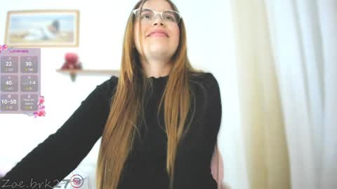 Snapshot of zoe_brk chatting on April 21, 8:44 pm zoe brk online show from April 21, 8:44 pm