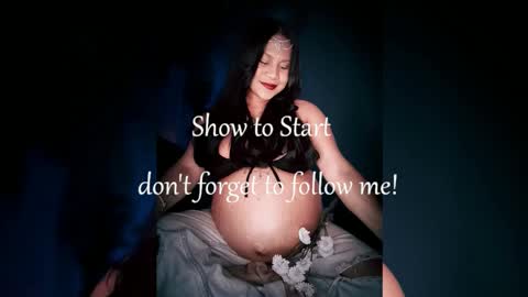 Snapshot of zoe_caroline chatting on February 16, 12:40 am Hola soy Zoe 3 online show from February 16, 12:40 am