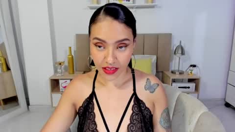 Snapshot of zoe_gruber chatting on July 9, 12:15 am Zoe Gruber online show from July 9, 12:15 am