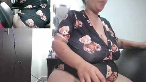 zoe hotxxx online show from November 1, 2:46 am