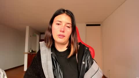 ZOE online show from February 20, 10:37 pm