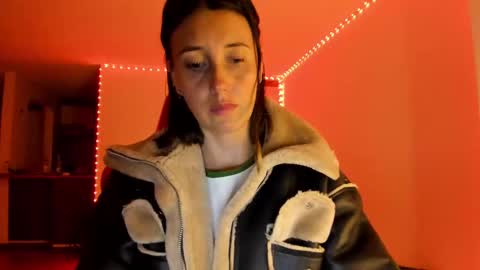 ZOE online show from March 1, 1:00 am