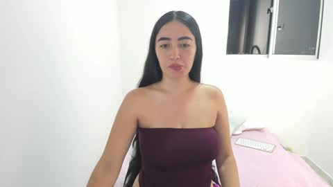 zoe_jones7 online show from January 17, 3:45 am