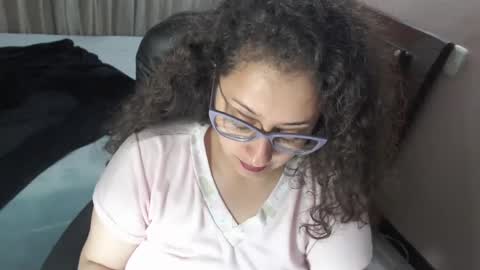 Zoe Koller online show from September 23, 12:52 pm