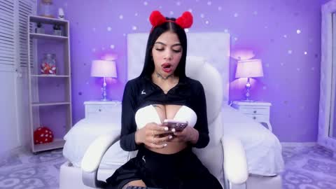 CAMILA online show from February 15, 8:22 pm