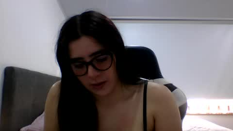 Zoe online show from July 15, 6:57 pm