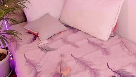 Zoe online show from February 6, 8:23 pm