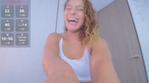 zoe online show from November 22, 8:19 pm