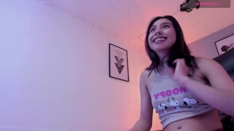 zoe_moreau online show from February 16, 7:43 pm