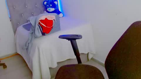 ZOE online show from September 26, 7:18 pm